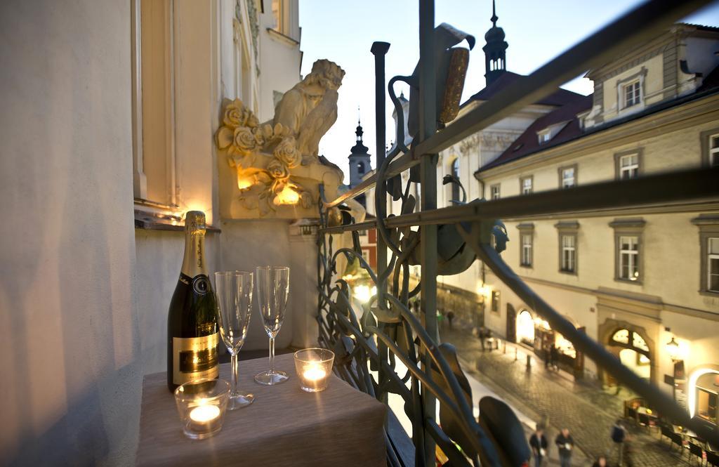 Charles IV Apartments Praga Exterior foto