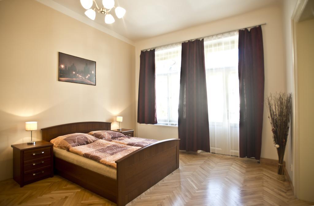 Charles IV Apartments Praga Exterior foto