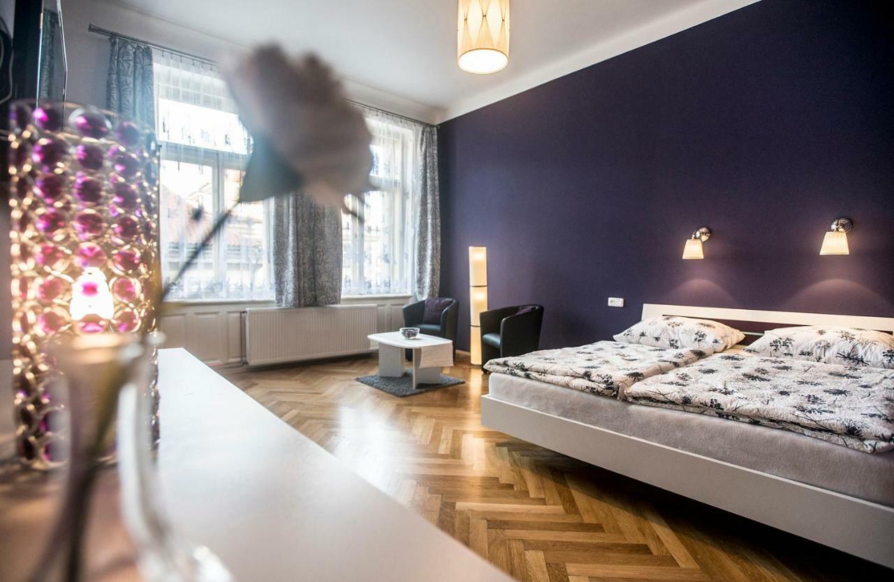 Charles IV Apartments Praga Exterior foto